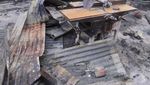 Puing-puing Sisa Kebakaran Gudang Kayu di Buleleng