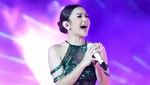 Baju Transparan Mahalini yang Dinilai Terlalu Seksi saat Nyanyikan Indonesia Raya