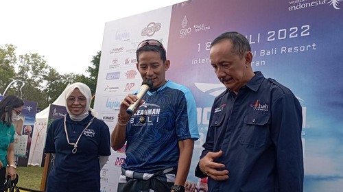 Menparekraf Sandiaga Salahuddin Uno saat ditemui dalam kegiatan kompetisi renang perairan terbuka Oceanman di Kabupaten Badung, Bali, Sabtu (2/7/2022).