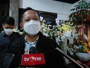 Takziah ke Rumah Duka, Mendagri Tito Kenang Tjahjo Sosok yang Tenang