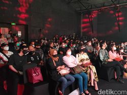 Momen Seru Pertunjukan Wayang Kulit dari Apex Legends Mobile