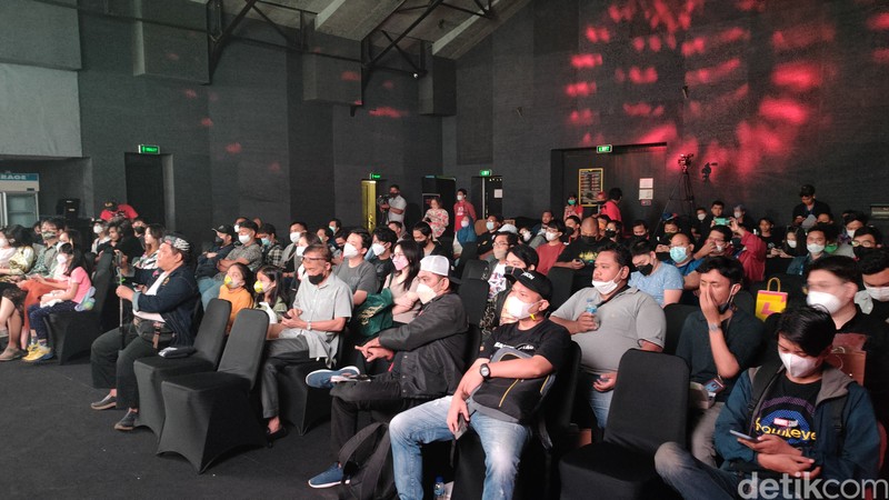 Momen Seru Pertunjukan Wayang Kulit dari Apex Legends Mobile