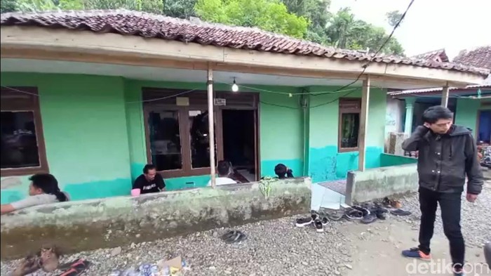 Rumah duka korban pembunuhan di Sukabumi.