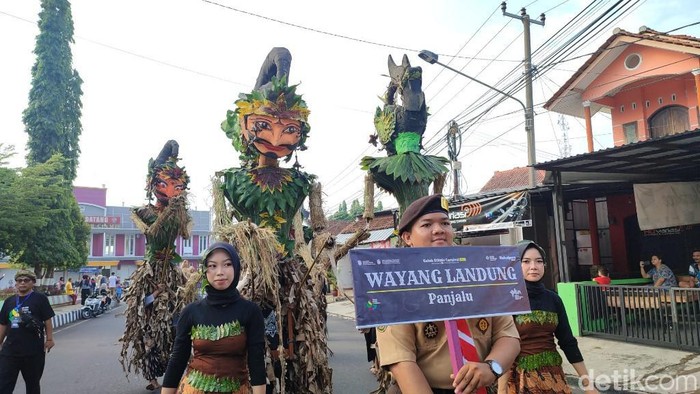 Wayang Landung Ciamis.