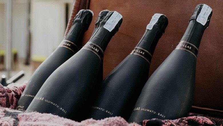 Alila Cava Wine lokal
