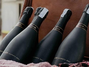 Jadi Harta Karun, 2.000 Botol Wine Seharga Rp 15 M Dihancurkan!