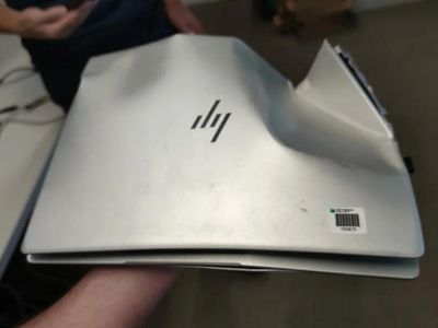 Deretan Kerusakan Gadget yang Bikin Teknisi IT Kena Mental