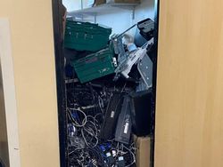 Deretan Kerusakan Gadget yang Bikin Teknisi IT Kena Mental