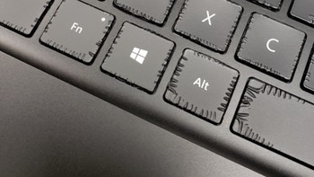 Jadi keren nggak nih tampilan keyboard-keyboard ini, atau malah jadi aneh? Foto: Brightside