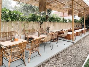 5 Kafe Outdoor di Ciledug Buat Nongkrong, Ada yang Suasana Bali!