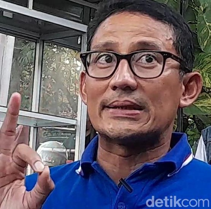 Menparekraf Sandiaga Uno saat berada di Kota Tegal, Minggu (3/7/2022).