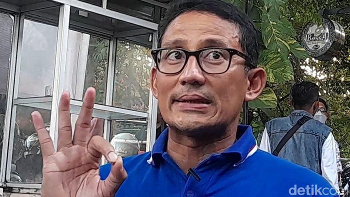 Menparekraf Sandiaga Uno saat berada di Kota Tegal, Minggu (3/7/2022).