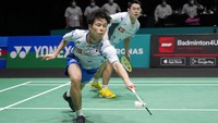 Pada gim ketiga alias penentuan, laga berjalan alot sejak awal. Sayangnya keberuntungan belum berpihak untuk tim Indonesia. Fajar/Rian kalah 9-21.