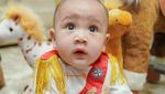 Gemas Banget! Rayyanza Cosplay Jadi Pangeran