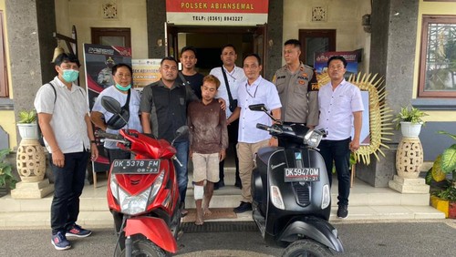 Residivis pencurian dan begal ditangkap usai bawa kabur sepeda motor dari garasi rumah di Banjar Cabe, Desa Darmasaba, Kecamatan Abiansemal, Kabupaten Badung.
