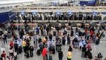 Suasana Bandara di AS Saat Musim Liburan, Padat Banget