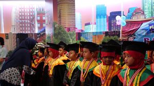 Bikin Momen Wisuda Makin Berkesan di Trans Studio Cibubur