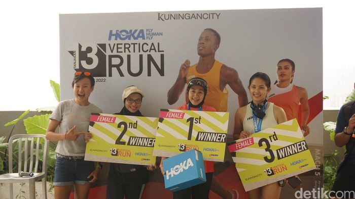 Vertical run, lomba lari Sport Activity Summer Sport Klub Kuningan City Mall Juli 2022 di Kuningan City Mall