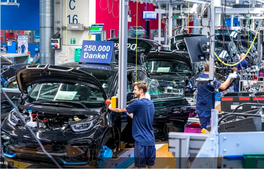 BMW akhiri produksi i3