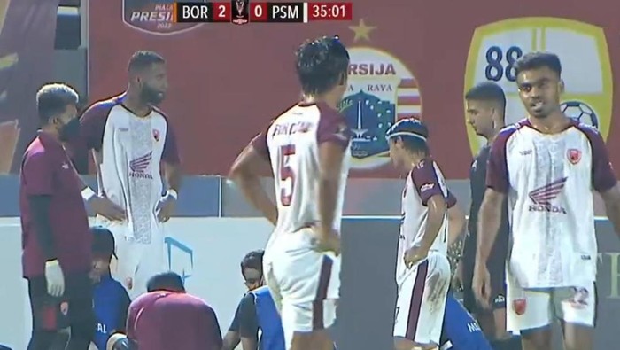 Pertandingan antara Borneo FC Vs PSM Makassar yang berakhir dengan skor 2-1.