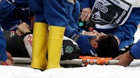 Zhou Guanyu lalu menjalani pemeriksaan medis dan dinyatakan dalam kondisi fit tanpa cedera serius.