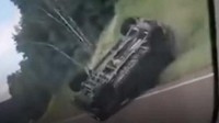 Mobil Mercy berhasil mengejar SUV dan sempat menabrakkannya dengan kecepatan rendah agar SUV berhenti. Namun SUV tak kunjung berhenti. Pengendara mobil Mercy kemudian menabrak mobil SUV itu dengan kecepatan tinggi.