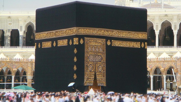 Haji furoda adalah pemberangkatan haji khusus yang mekanismenya sedikit berbeda dengan haji reguler. Jenis haji ini termasuk haji non kuota.