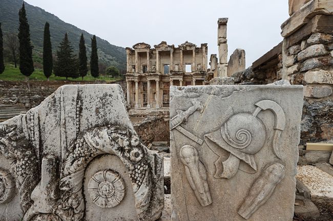 Jelajah Kota Kuno Ephesus, Jejak Kejayaan Yunani di Tanah Turki