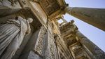 Jelajah Kota Kuno Ephesus, Jejak Kejayaan Yunani di Tanah Turki