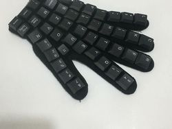 10 Karya Seni Keren yang Dibuat dari Keyboard