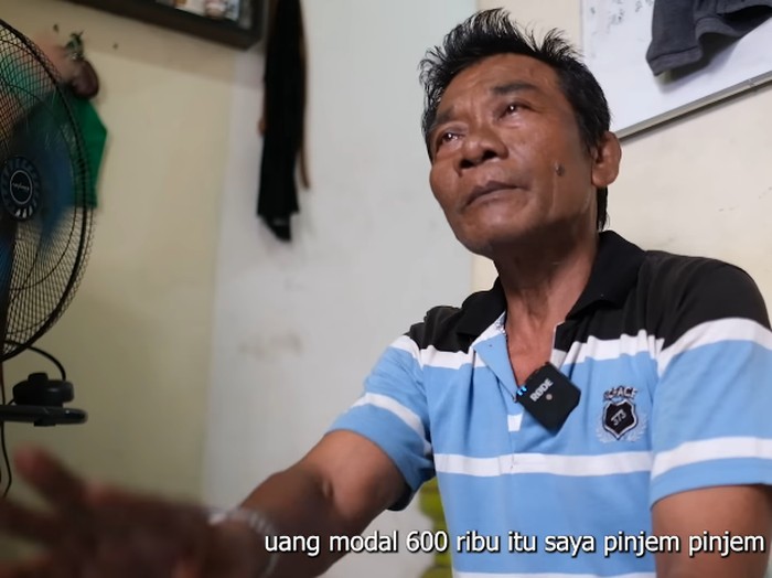 Kisah sukses mantan tukang becak jualan lumpia Semarang.