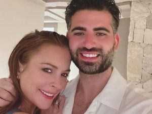 Congrats! Lindsay Lohan Hamil Anak Pertama dengan Bader Shammas