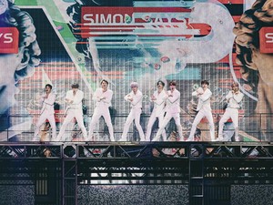 NCTzen Fandom K-Pop Paling Beruntung, ke Mana-mana Ada NCT 127!