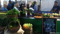 Kebun Mimba menjual berbagai sayur dan buah-buahan organik,. Minggu (3/7/2022).