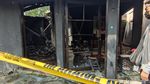 Ricuh di Babarsari, Begini Penampakan Ruko-Motor yang Rusak-Terbakar
