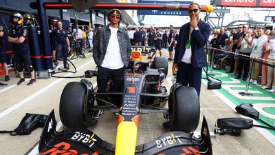 F1 GP Inggris 2022: Ada Van Dijk & Trent di Silverstone