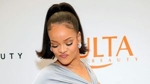 Crazy Rich Rihanna