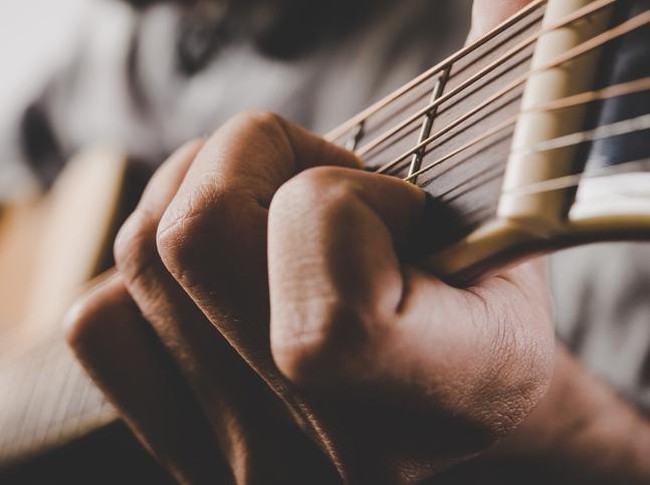 Lagu-lagu dengan Chord Dasar, Cocok untuk Belajar Gitar