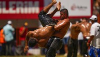 Festival sekaligus kompetisi gulat minyak Kirkpinar merupakan bagian dari Daftar Warisan Budaya Takbenda UNESCO.