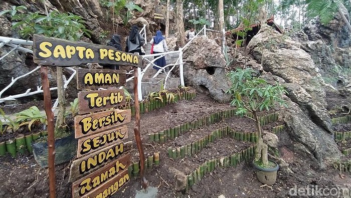 Lokasi museum alam marmer yang berada di Desa Ngargoretno, Kecamatan Salaman, Kabupaten Magelang.