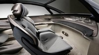 Kelebihan dari mobil konsep ini, selain ruang interior yang lapang, juga cerdas dengan mampu menggabungkan teknologi dengan layanan digital saat berada dalam kabin. Foto: dok. Audi