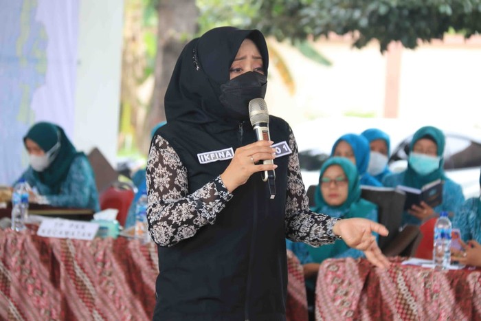 Bupati Mojokerto Ikfina Fahmawati