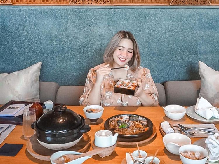 Devy Anastasia, Jebolan MCI yang Hobi Cicipi Beragam Makanan