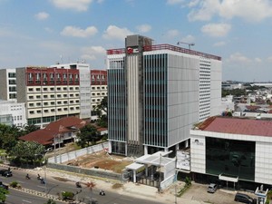 Hutama Karya Rampungkan Konstruksi Gedung OJK di Palembang