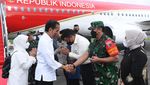 Momen Presiden Jokowi Tiba di Medan, Disambut Edy dan Bobby