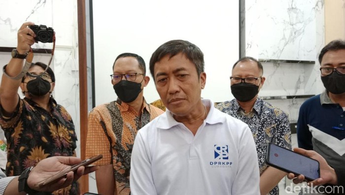 Kepala DPRKPP Surabaya Irvan Wahyudrajat