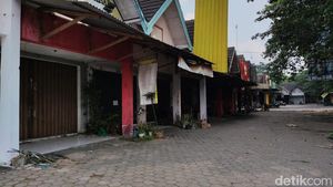 Potret Terkini Kawasan Babarsari Pascakerusuhan