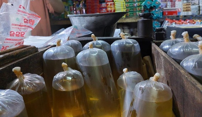 minyak goreng curah/Aulia Damayanti