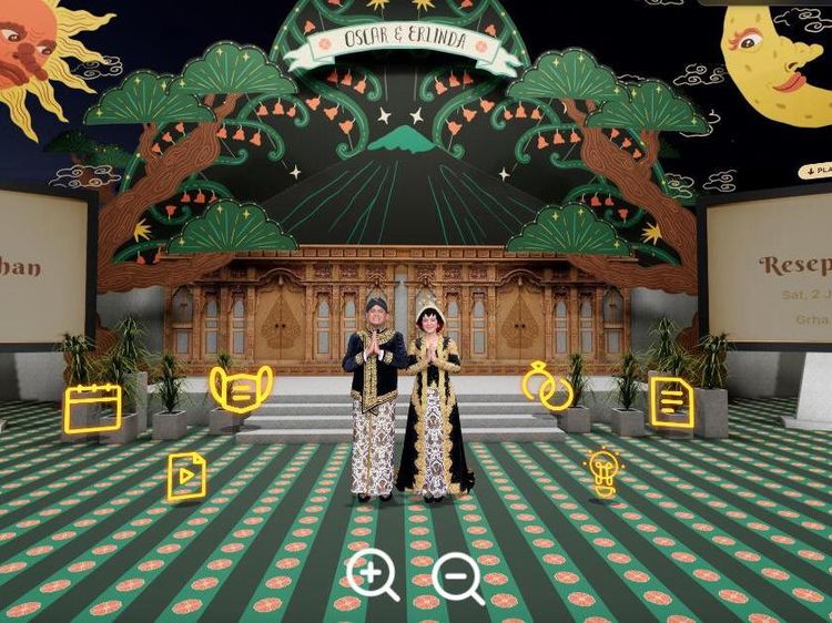 8 Foto Pasangan Yogyakarta Gelar Pernikahan Metaverse Pertama di Indonesia