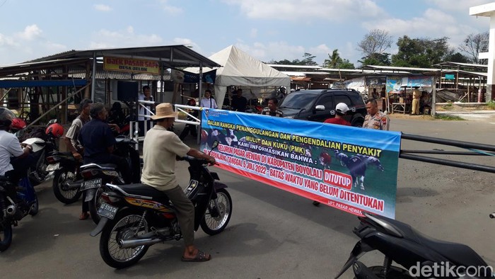Pasar Hewan Jelok, Cepogo, Boyolali masih ditutup.